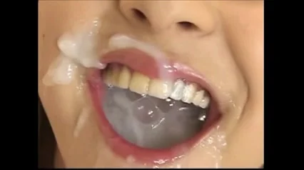 Japanese teenager cutie gets her mouth filled with cum - ZB Porn