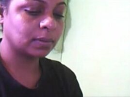 maldivian fuckslut on webcam showcase