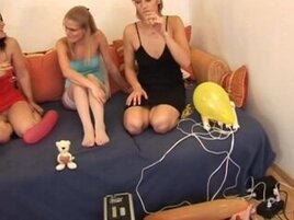 german shrieking test sex toys