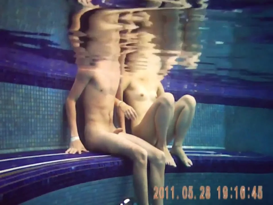 videos Underwater voyeur