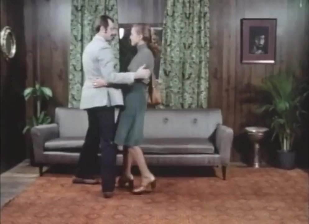 Vintage actresses gift blowjobs and hairy pussies to men
