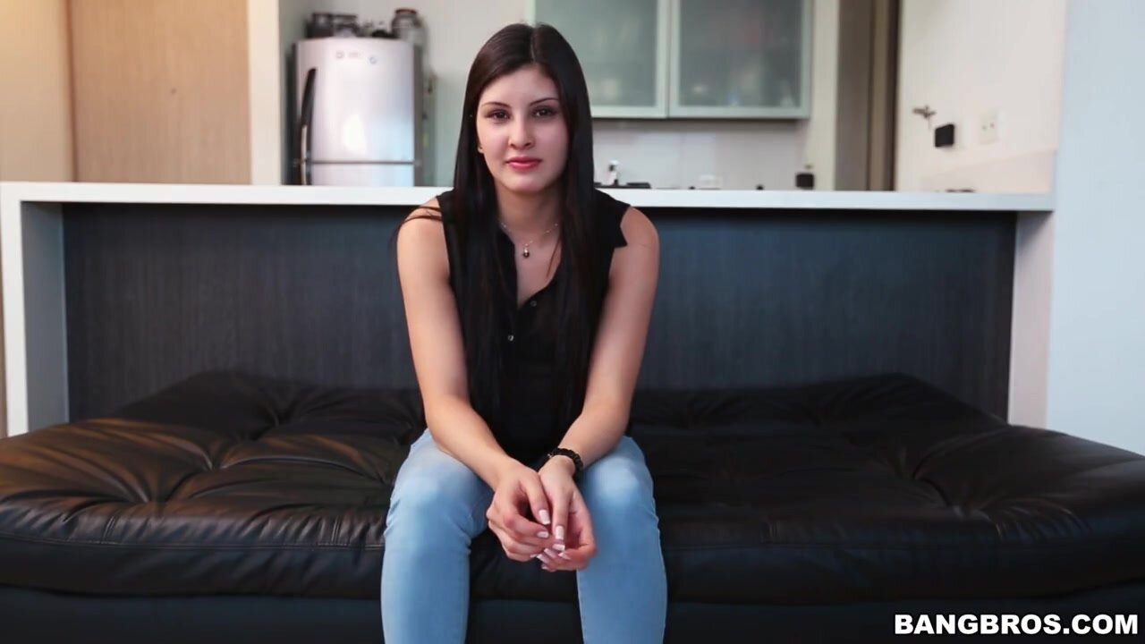 Slender cutie gets rough pussyfuck at private casting