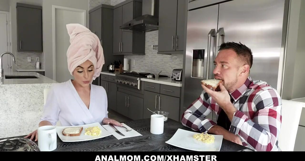 Classy MILF analyzed by horny husband in the kitchen