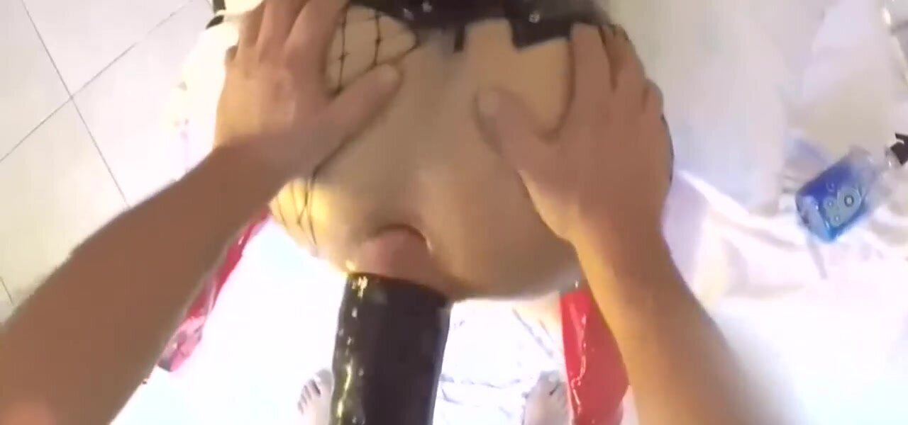 Her pussy is creaming because it is fucked by a huge toy