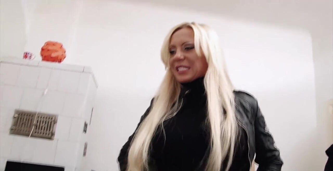 Pierced bimbo with fake breasts and lots of tattoos gets fucked