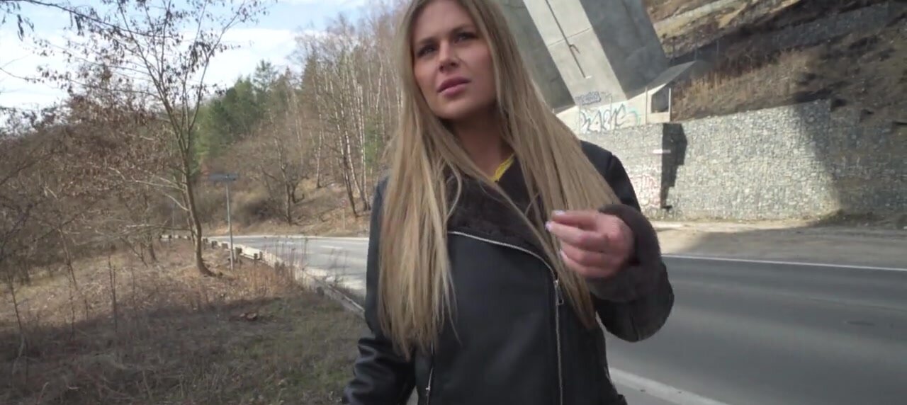 Zlata Shinefucked in point of view for a lot of cash