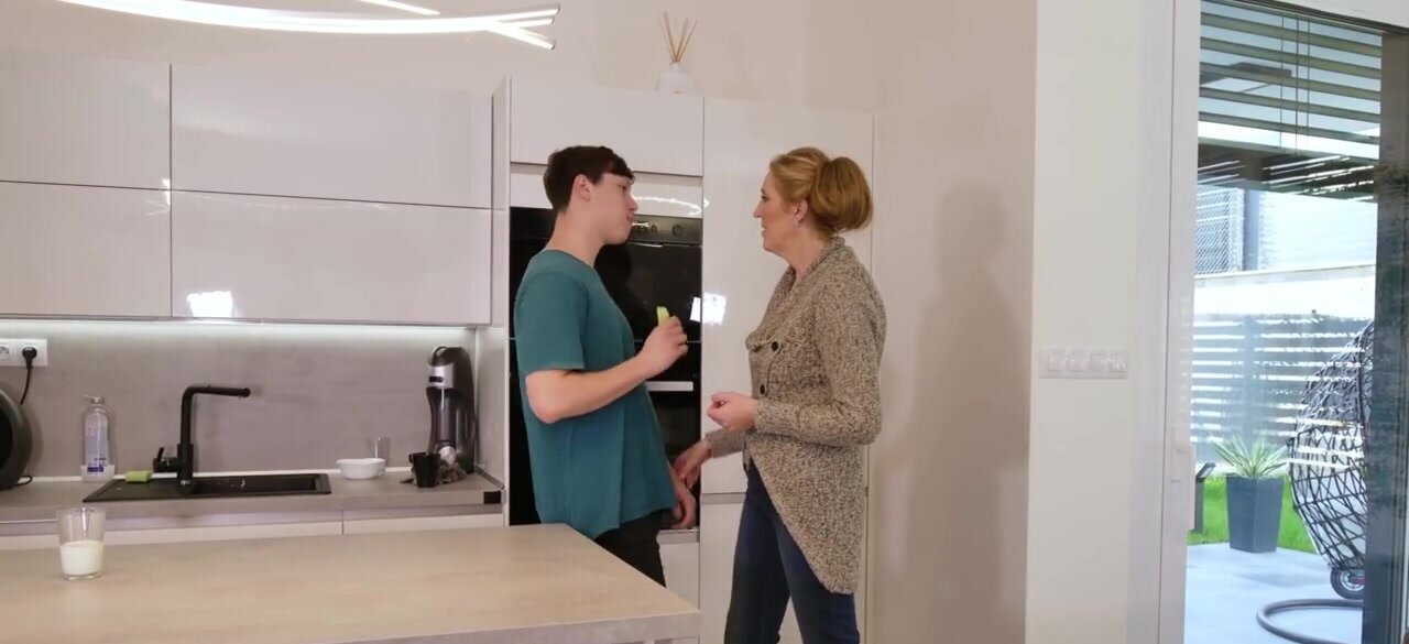 Mature blonde woman cheating on her hubby with a teen