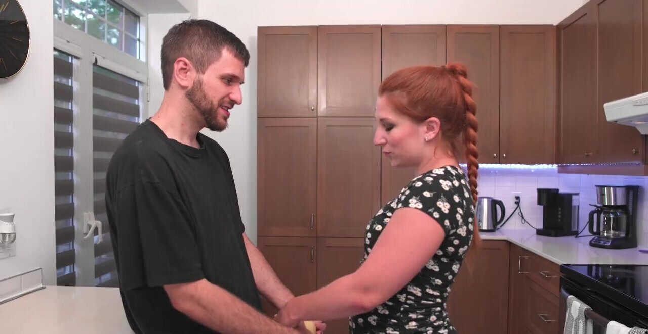 One curious coughar caught her stepson fucking a melon