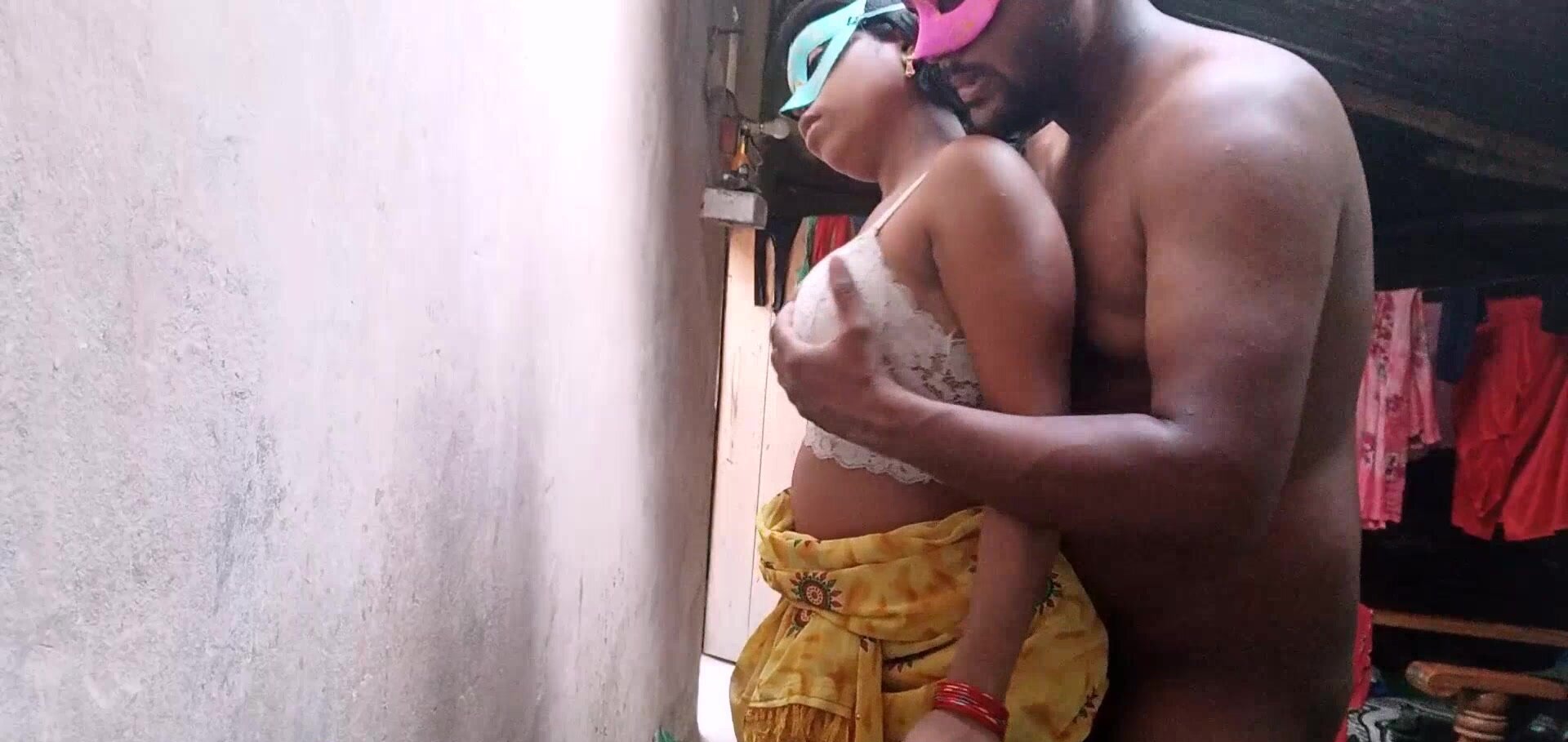 Amateur Indian couple are making a sex tape while at home
