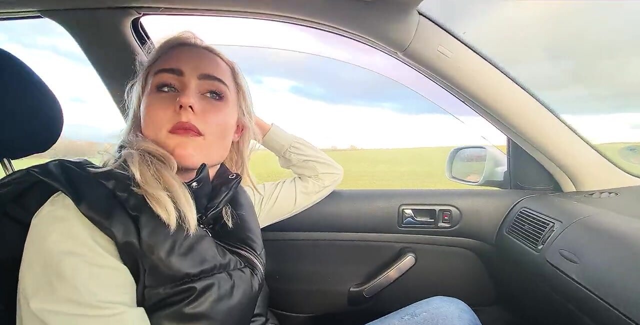 Hitchhiker girl from Germany is going to get rammed