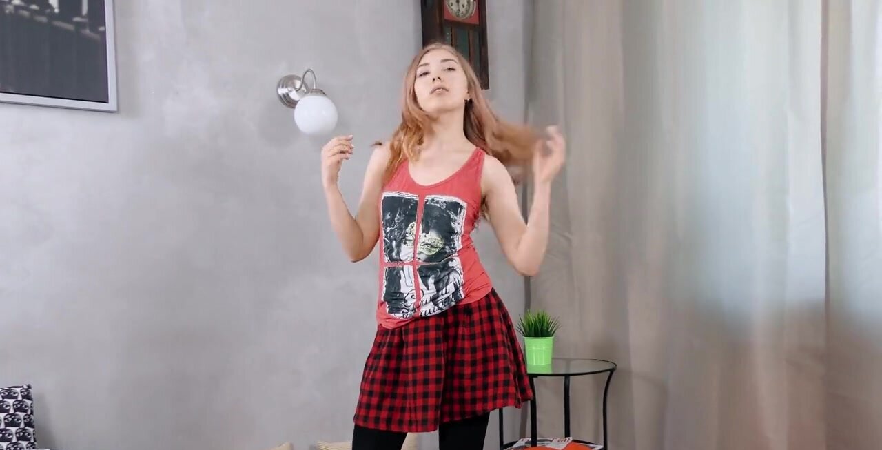 Tiny girl treats you to the hottest teasing of your life
