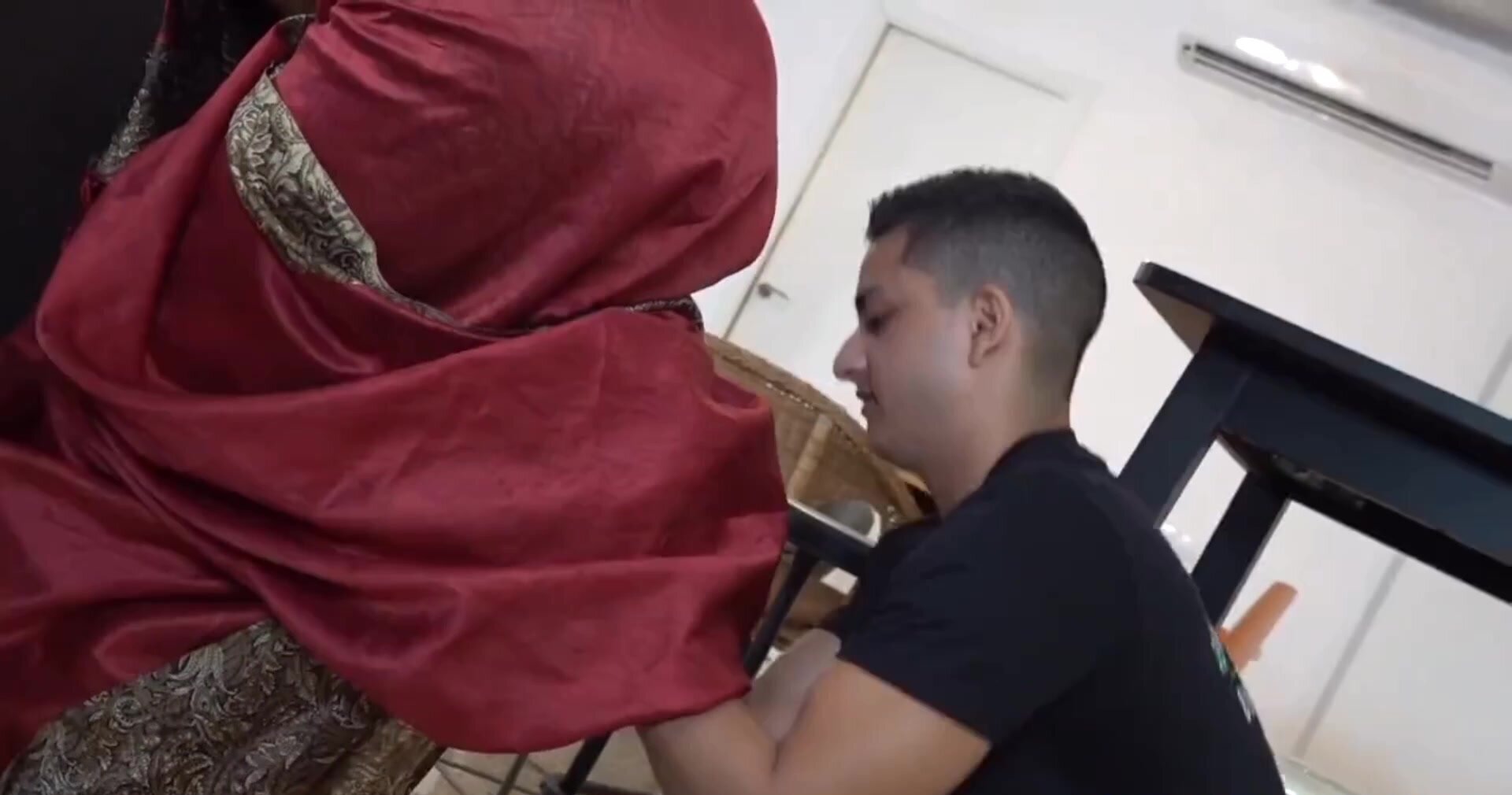 Indian MILF with a curvy body seduces the stepson