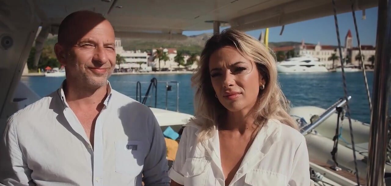 Boat bang with a big boobs blonde who seeks hard sex