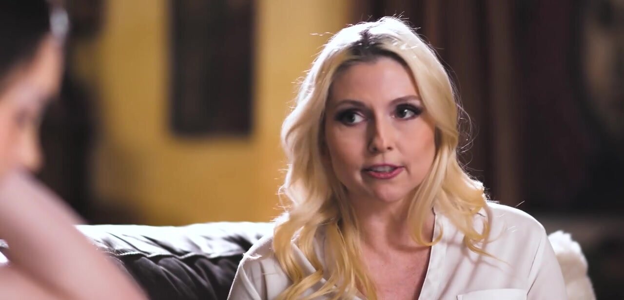Christie Stevens has an obsession with her sexy stepdaughter