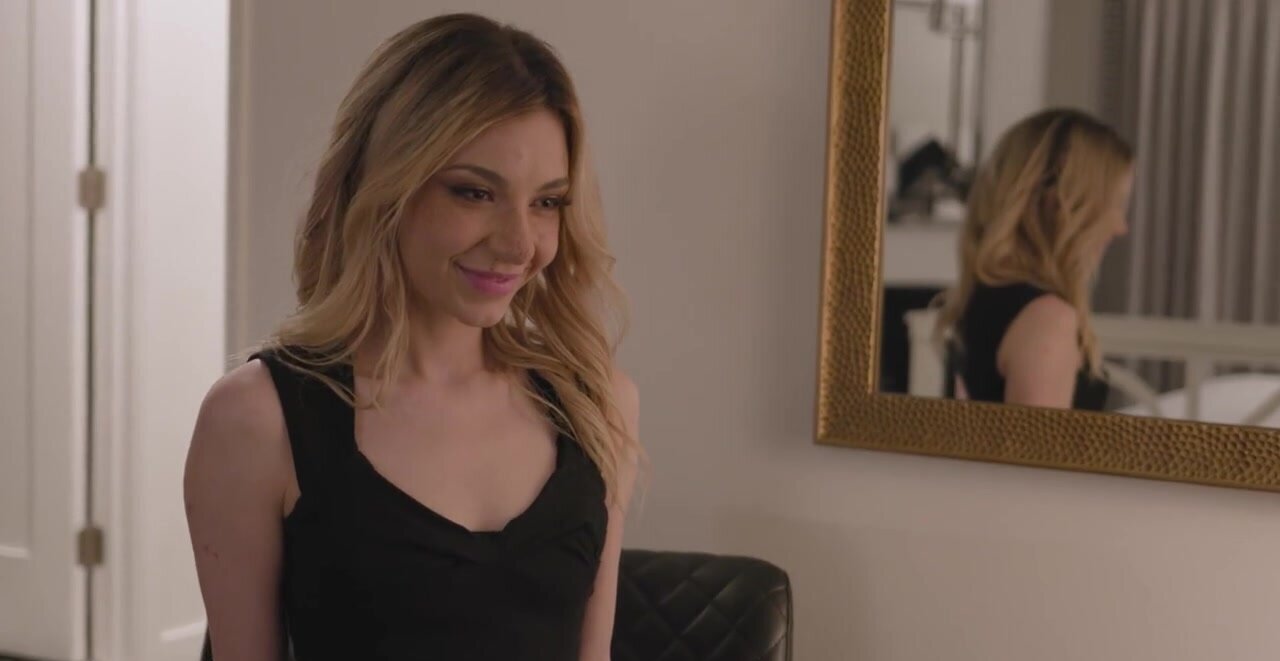 Blondie wants to let her boss do anything he wants