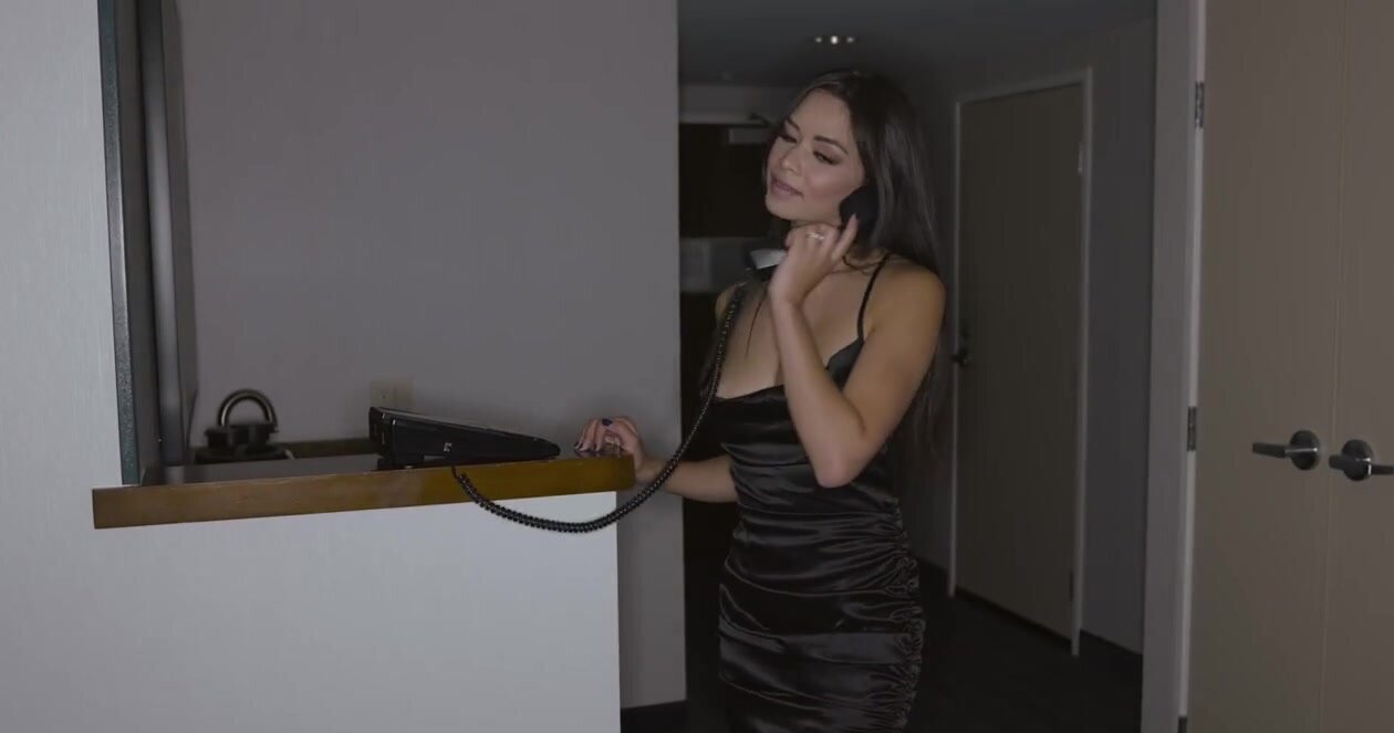 Tight booty of an Asian housewife gets stretched HARD