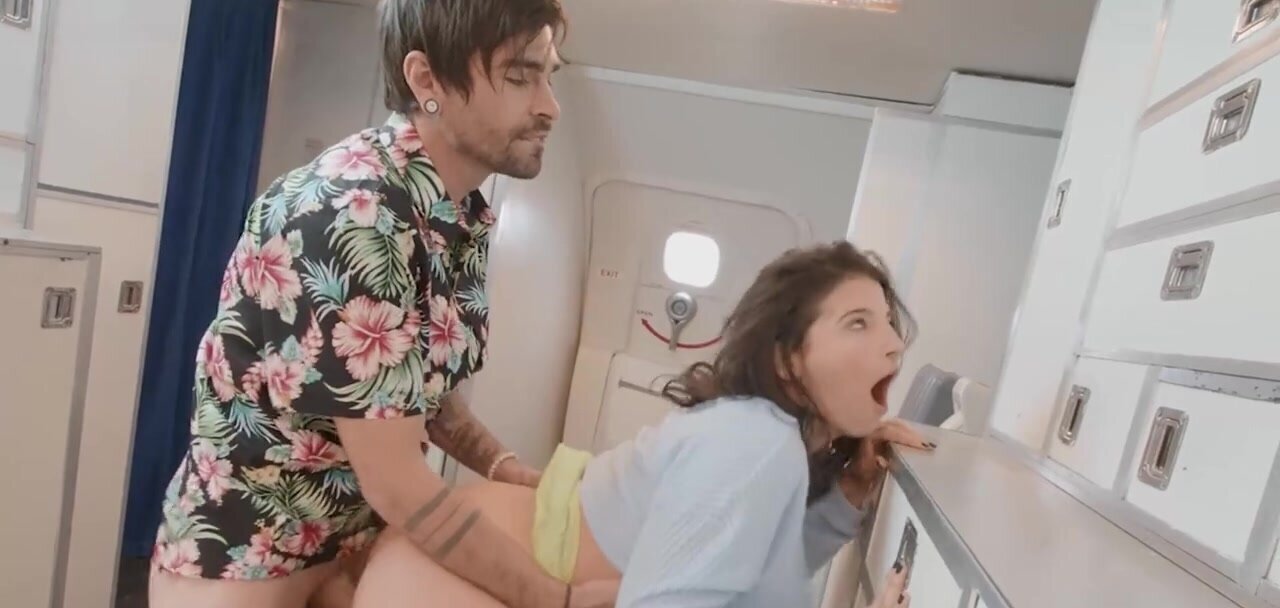 The flamboyant black temptress puts hard cock in her mouth