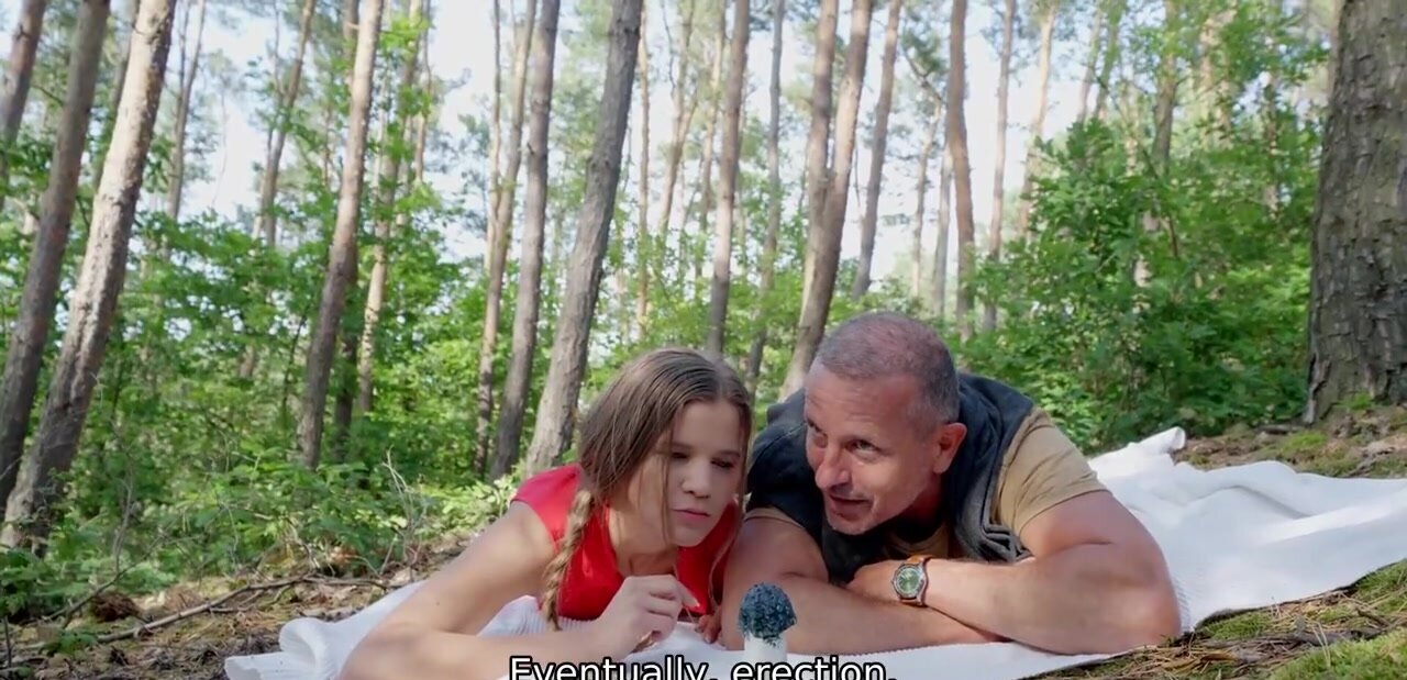 Forest fucking with a kinky babe and an older dick