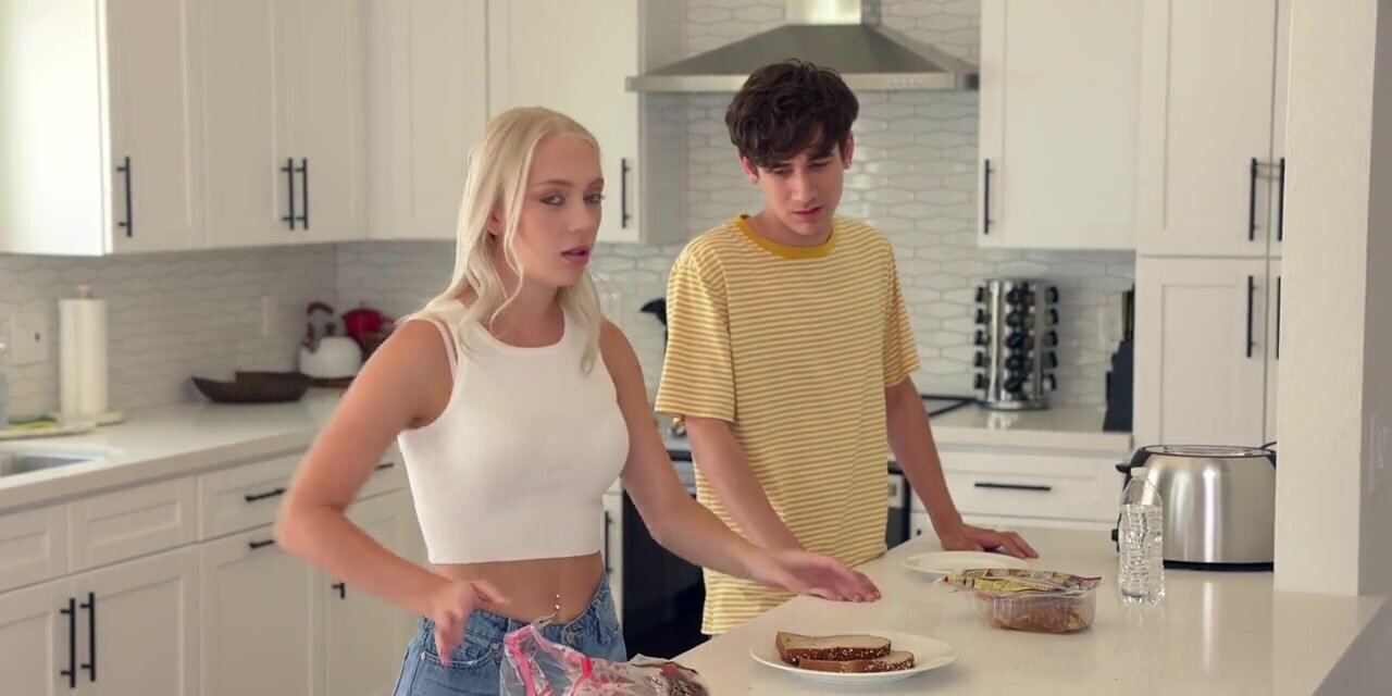Stepsister does want to play with his not so tiny dong