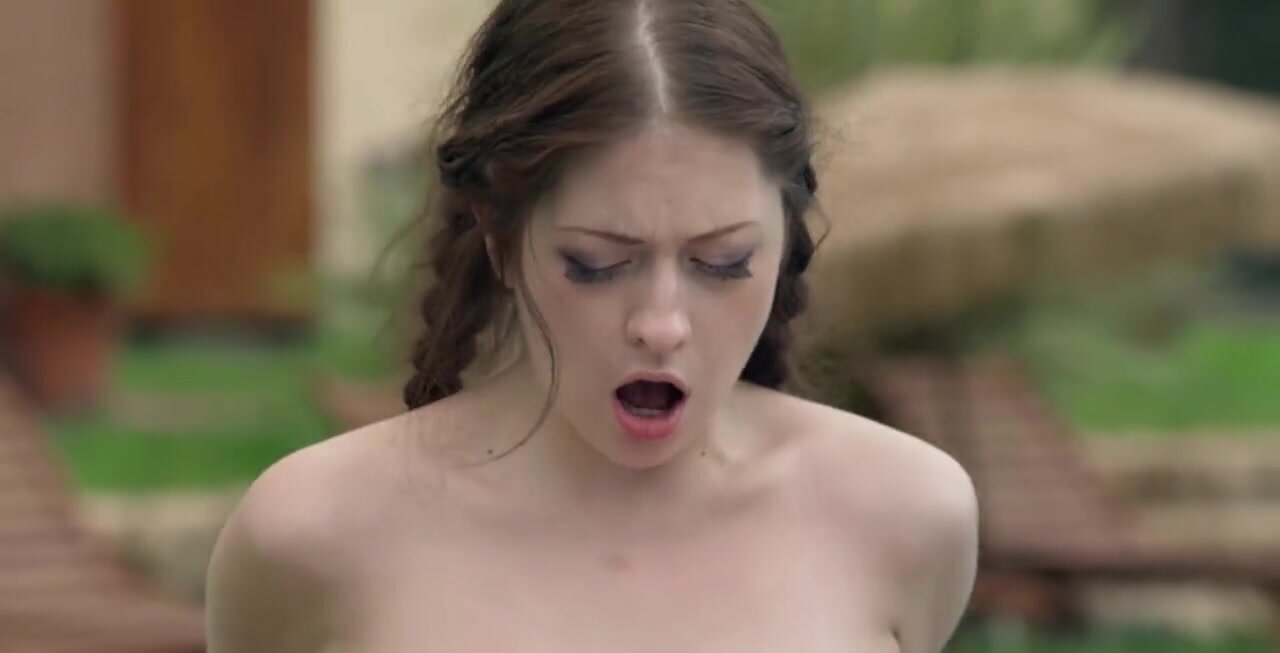 Assfuck with a brunette who has great fucking curves