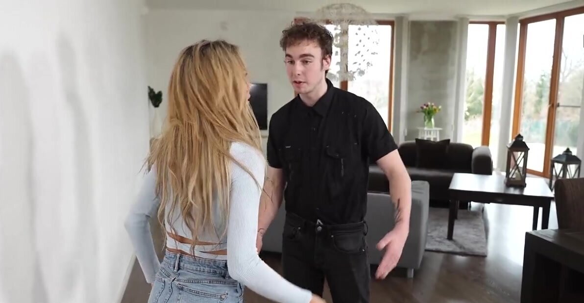Cuck with a great outlook watches his GF get rammed