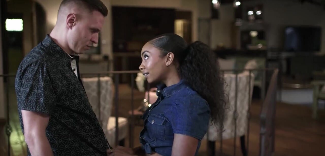 Black housemaid Cali Caliente can do anything for that cock