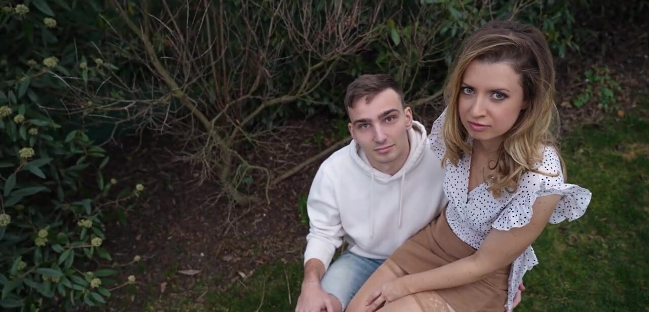 Skinny blonde cucks her man and nobody fucking cares