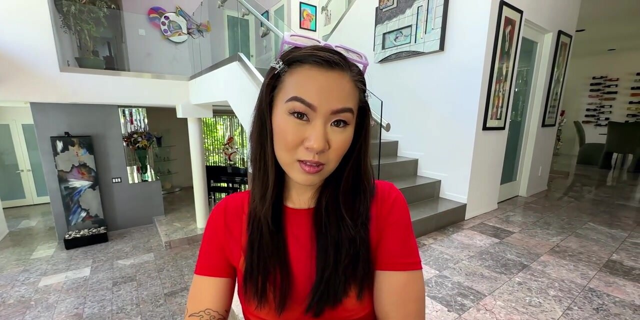 Asian stepsister surrenders to stepbrother