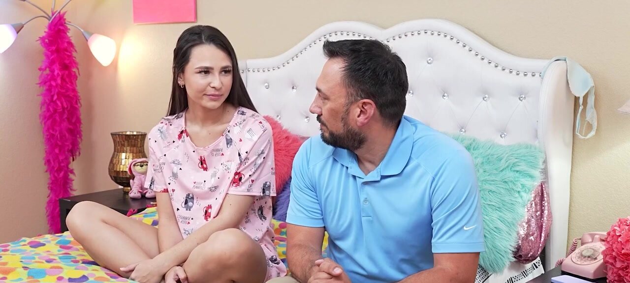 Liz Jordan is lovely and ready to get fucked by stepdad