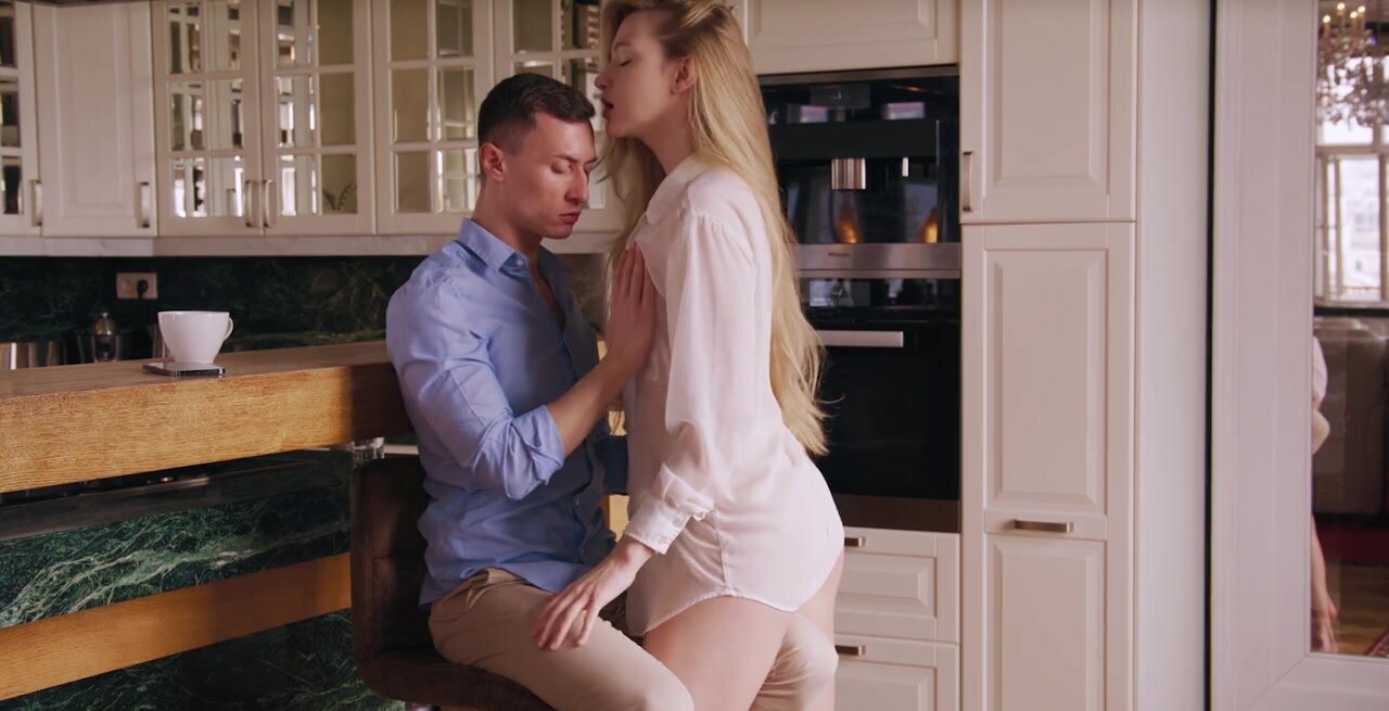 Learn what makes this blonde so so fucking perfect