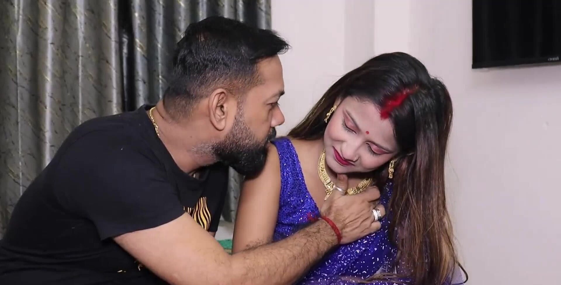 Hairy man making a move on an attractive Indian bitch