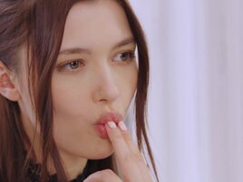 Mila Azul showing what she can do while masturbating