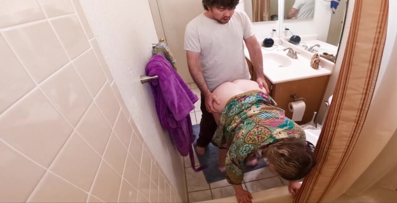 Stepmom shows him what she wants to do with his dick