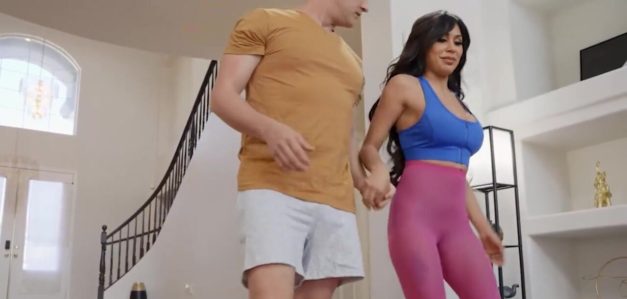 Hot lady wants to suck dick and get fucked like a whore