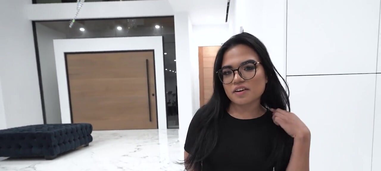 Asian nerd is way too bored sucking her brother