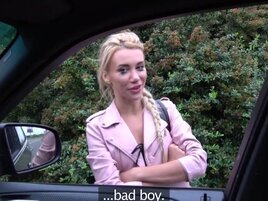 Cheating GF fucks a stranger to get creampied hard