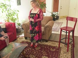 Stepmom showing what he should to her asshole every day