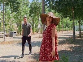 Alberto Blanco and Mary Popiense having sex in a public place