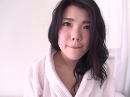 Japanese babe is getting measured after the intereview