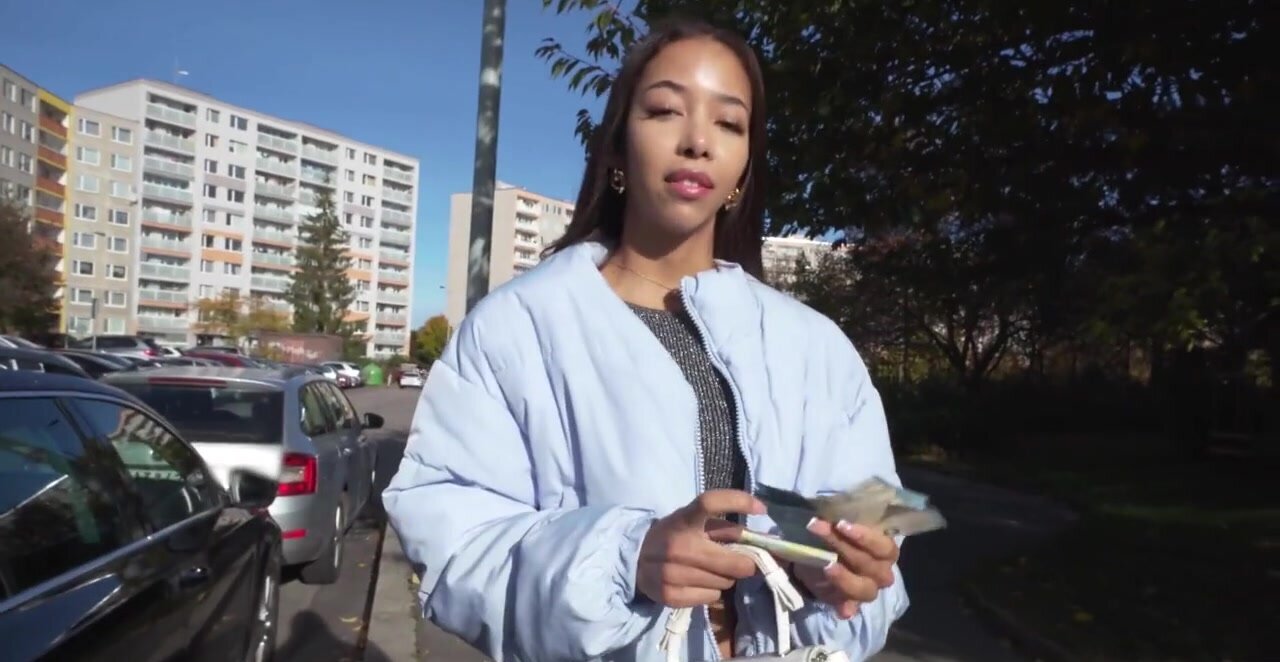 Asian babe with a nice ass receives cash for sex