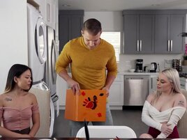 Compilation of stepfamily sex happening on Thanksgiving