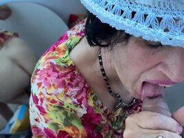 Old girl with a nice set of natural saggers suck in POV
