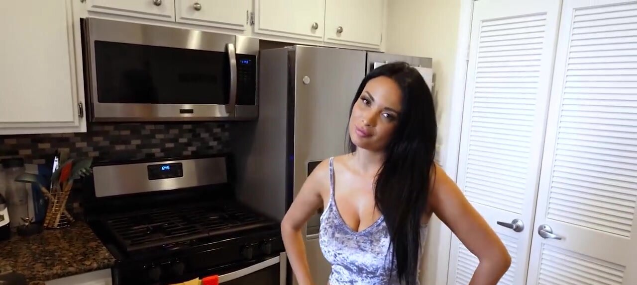 Stepmom shows what a good mother does for her stepson