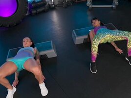 Fingering with lesbians leads to incredible orgasms