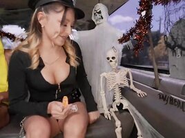 Halloween party ends with a passionate pussy pounding