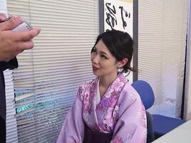 Of course Misaki Yoshimura wears a kimono the slutty way