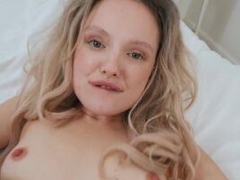 Testing the anal limits of the lustful Lilith Liber