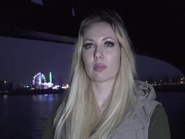 Fucking this round ass blonde is the hottest thing