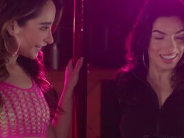 My first day as a stripper turns me into a lesbian hole