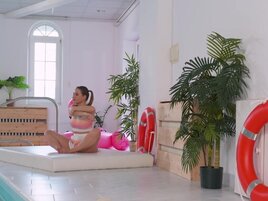 Bodacious baddie gets pounded hard in the hotel pool